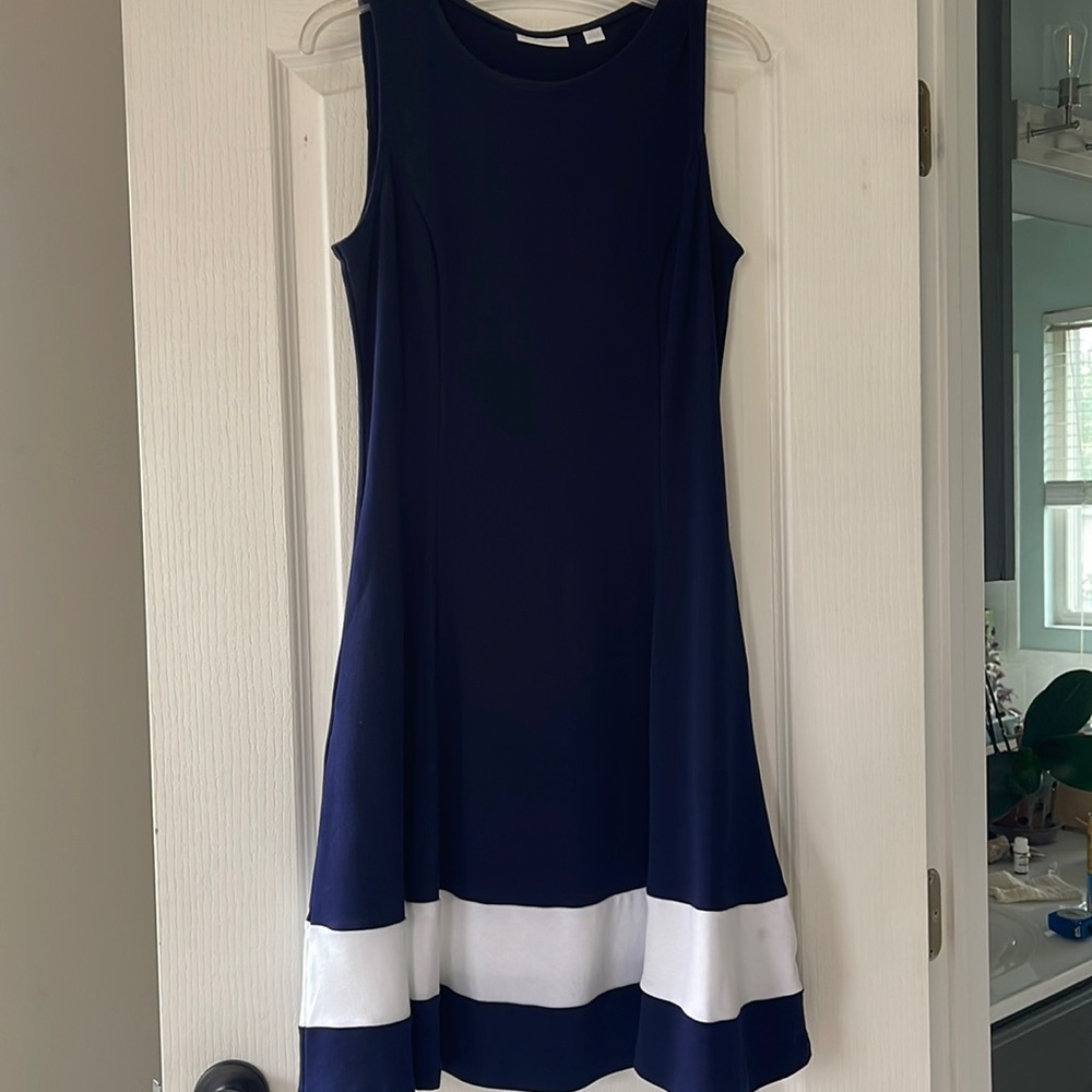 New York and Company cotton dress navy blue with white stripe size medium